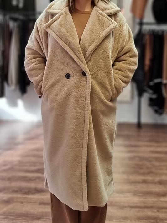 🧥 Kuscheliger Teddy-Mantel in Beige und Schwarz
