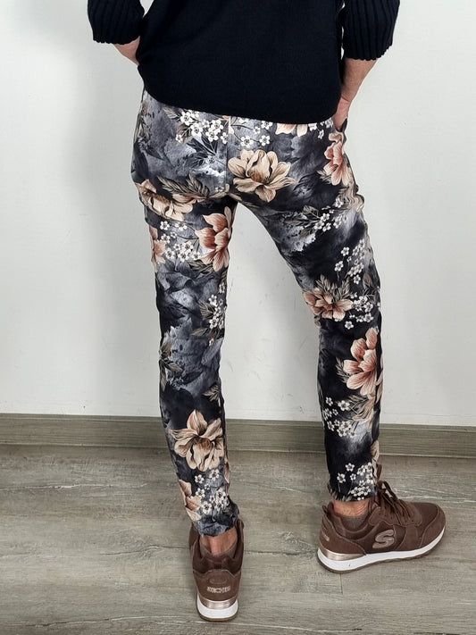 Hose in Wildleder-Optik mit Print