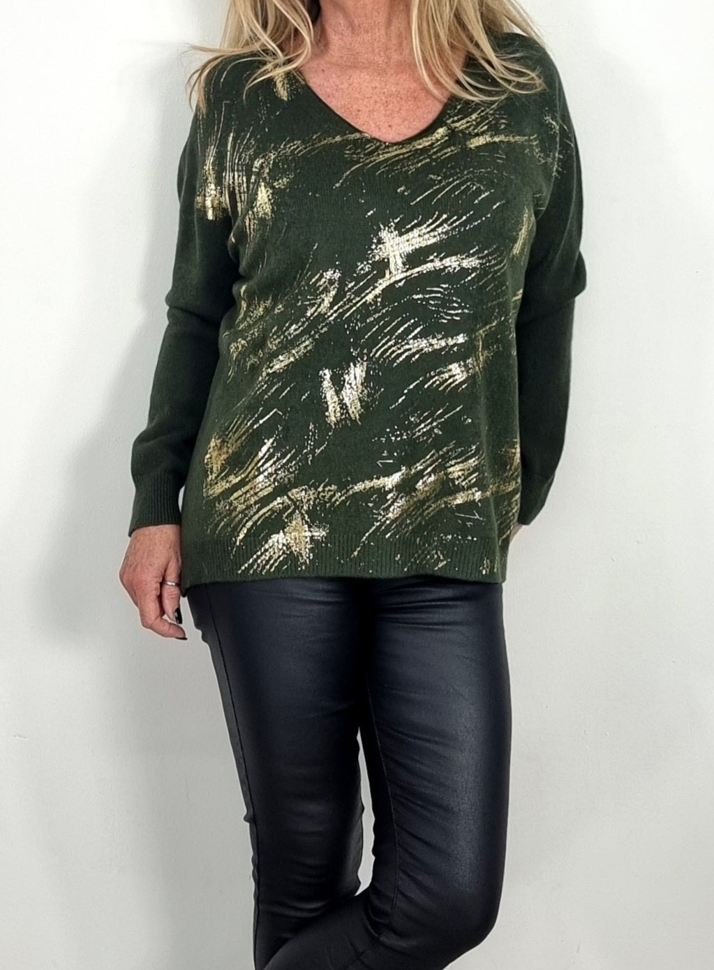 ✨ Strickpullover „Gold Brush“ – Stylisch, warm & einzigartig!