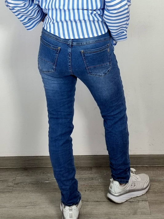 Trendige High-Waist-Jeans mit Knopfleiste – Komfort trifft Style