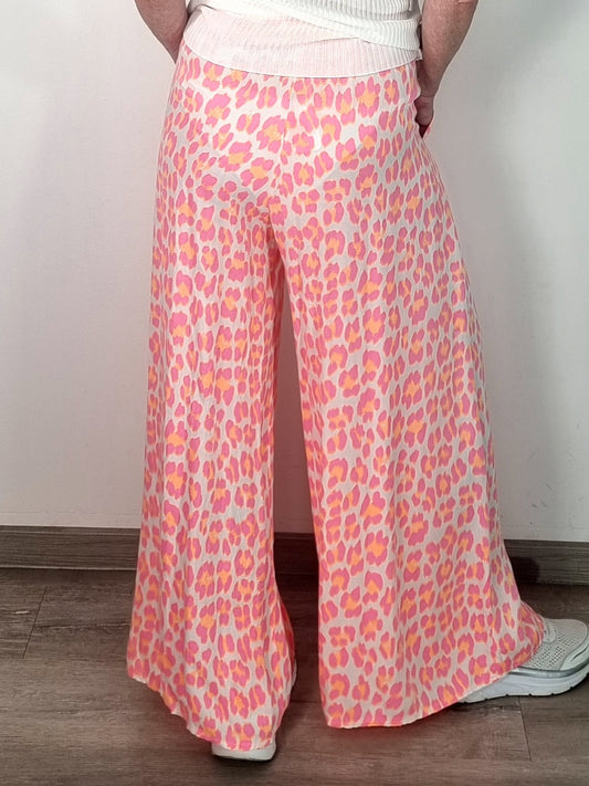 Leo Love Hose – Neon Orange
