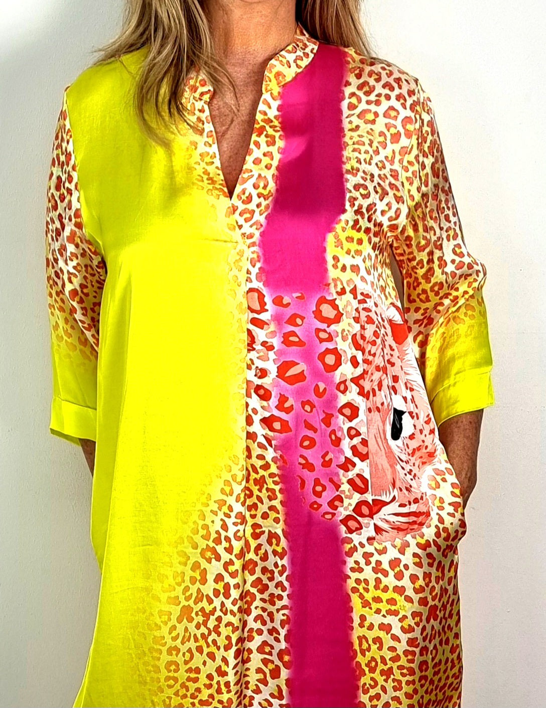 Sommerkleid " Wild Glow" Farbenfroh & Ausdrucksstark