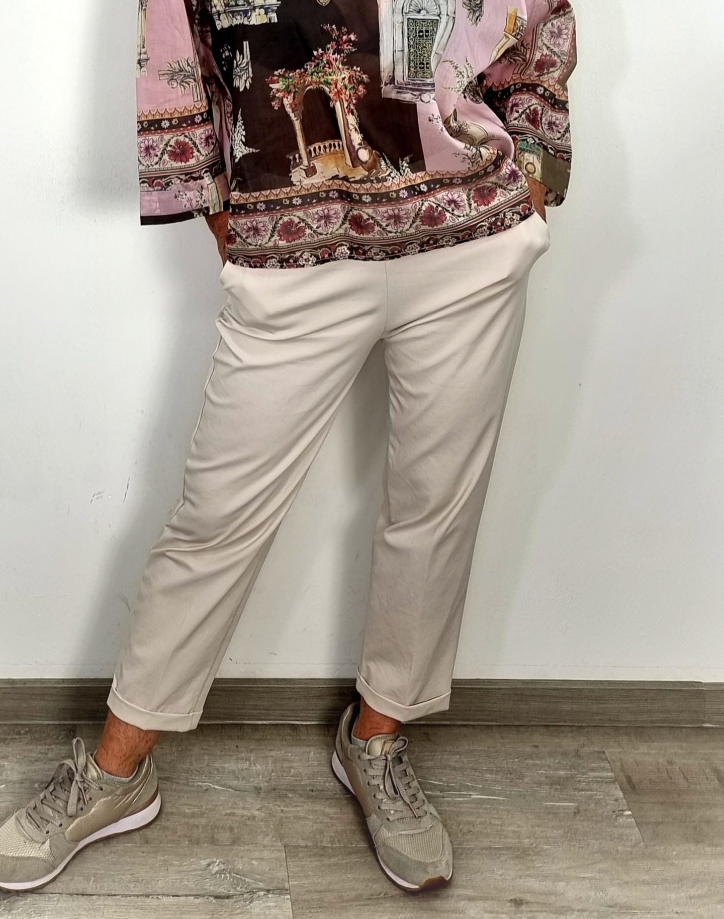 Cozy Hose Beige und Wollweiß