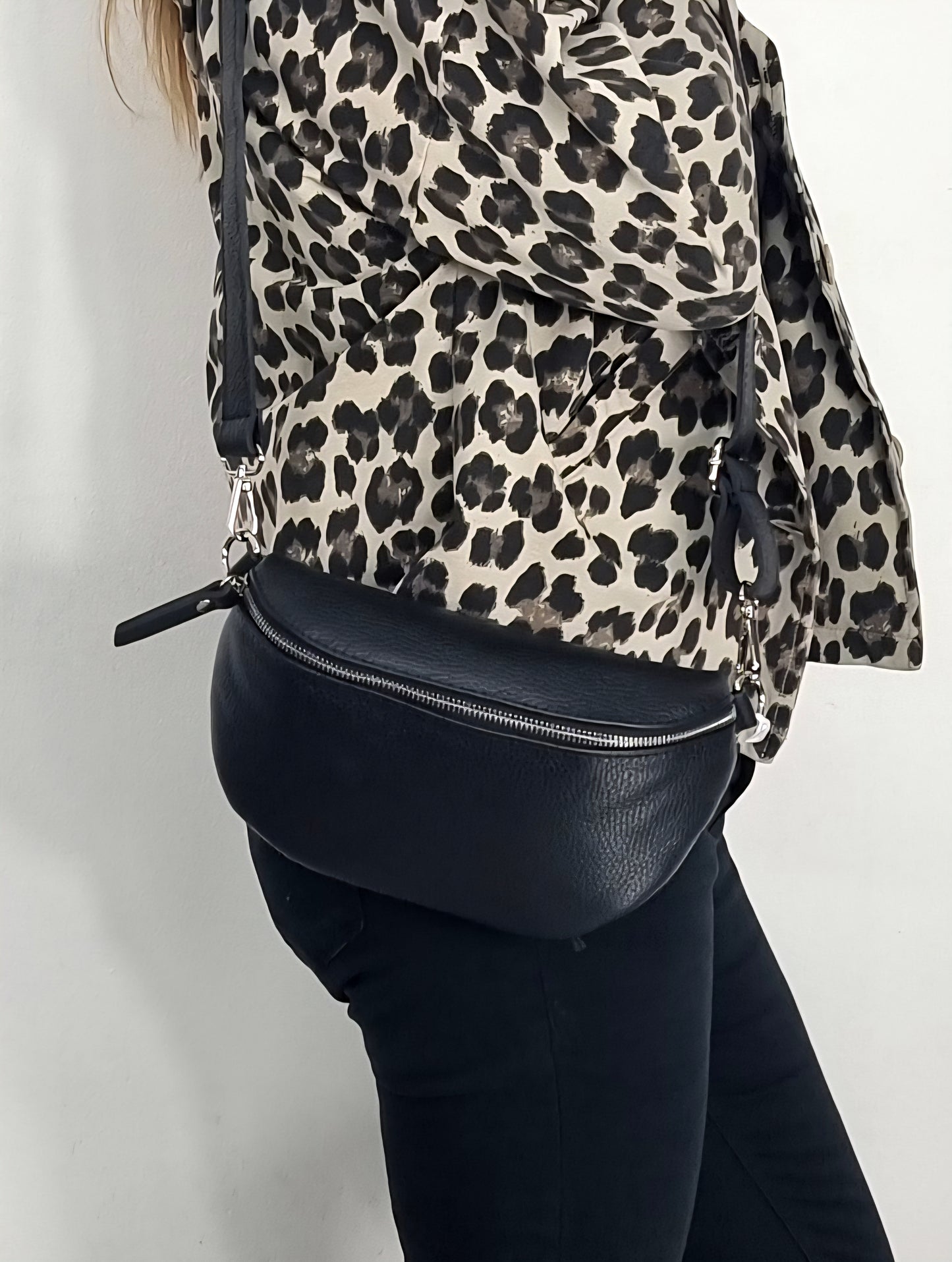 Ledertasche " Schwarz"