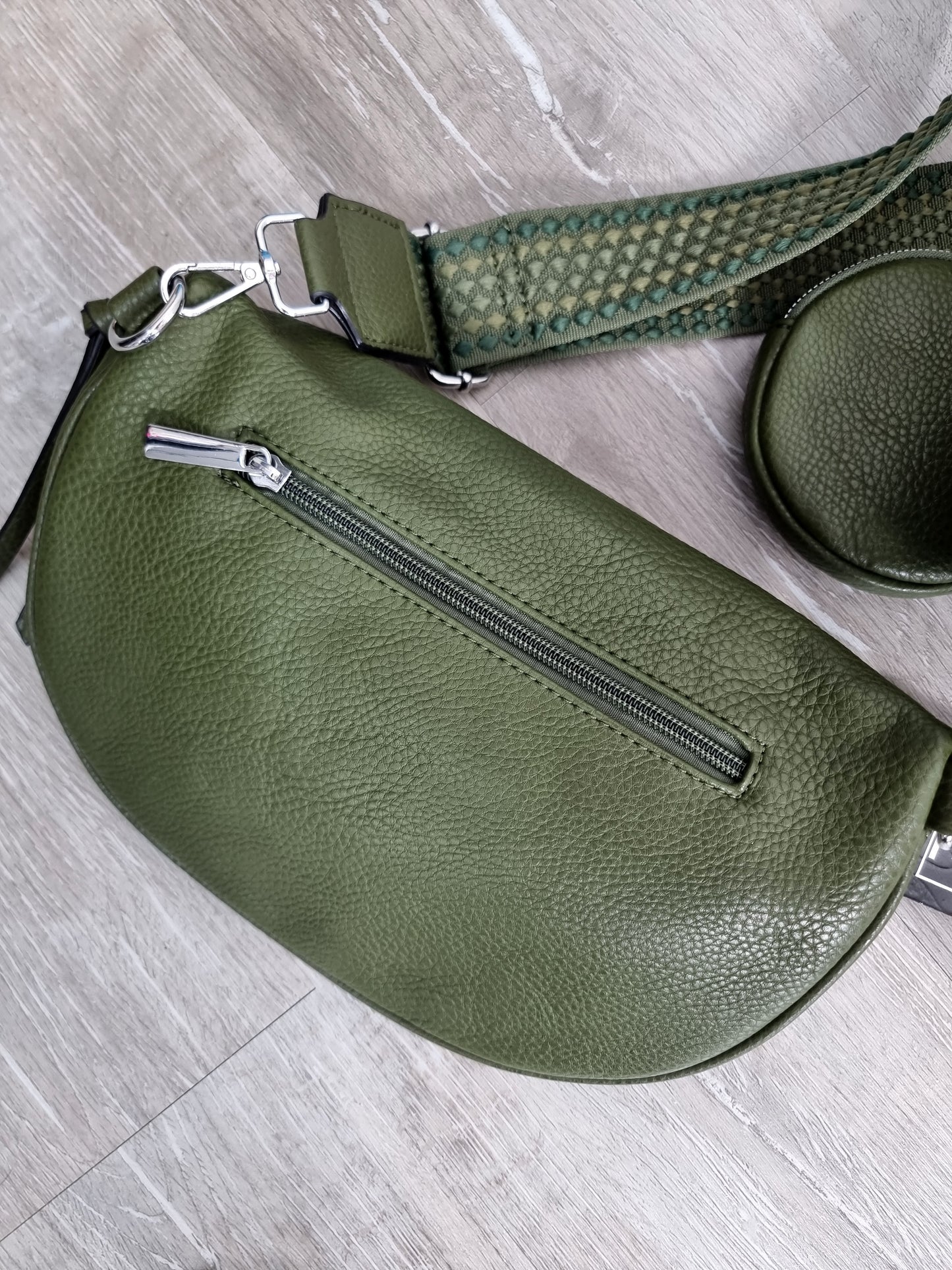 Cross- Bag " Oliv"