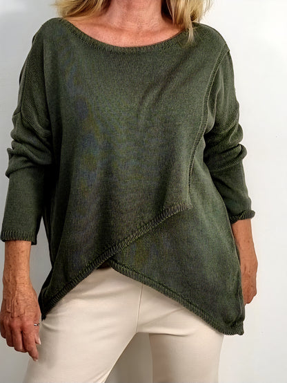 Asymmetrischer Strickpullover – Olivgrün