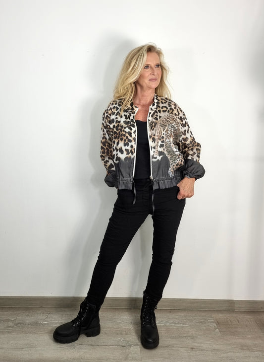 Leopard Blouson – wild & stylish