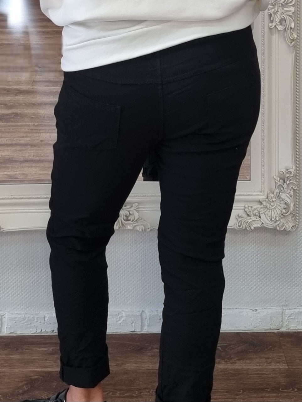 Jogpants in modischer Crash-Optik in 4 Farben