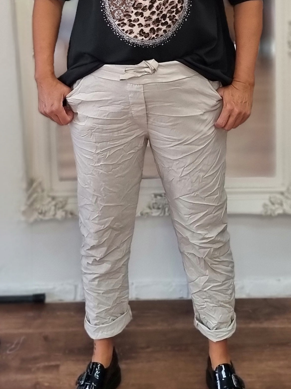 Jogpants in modischer Crash-Optik in 4 Farben