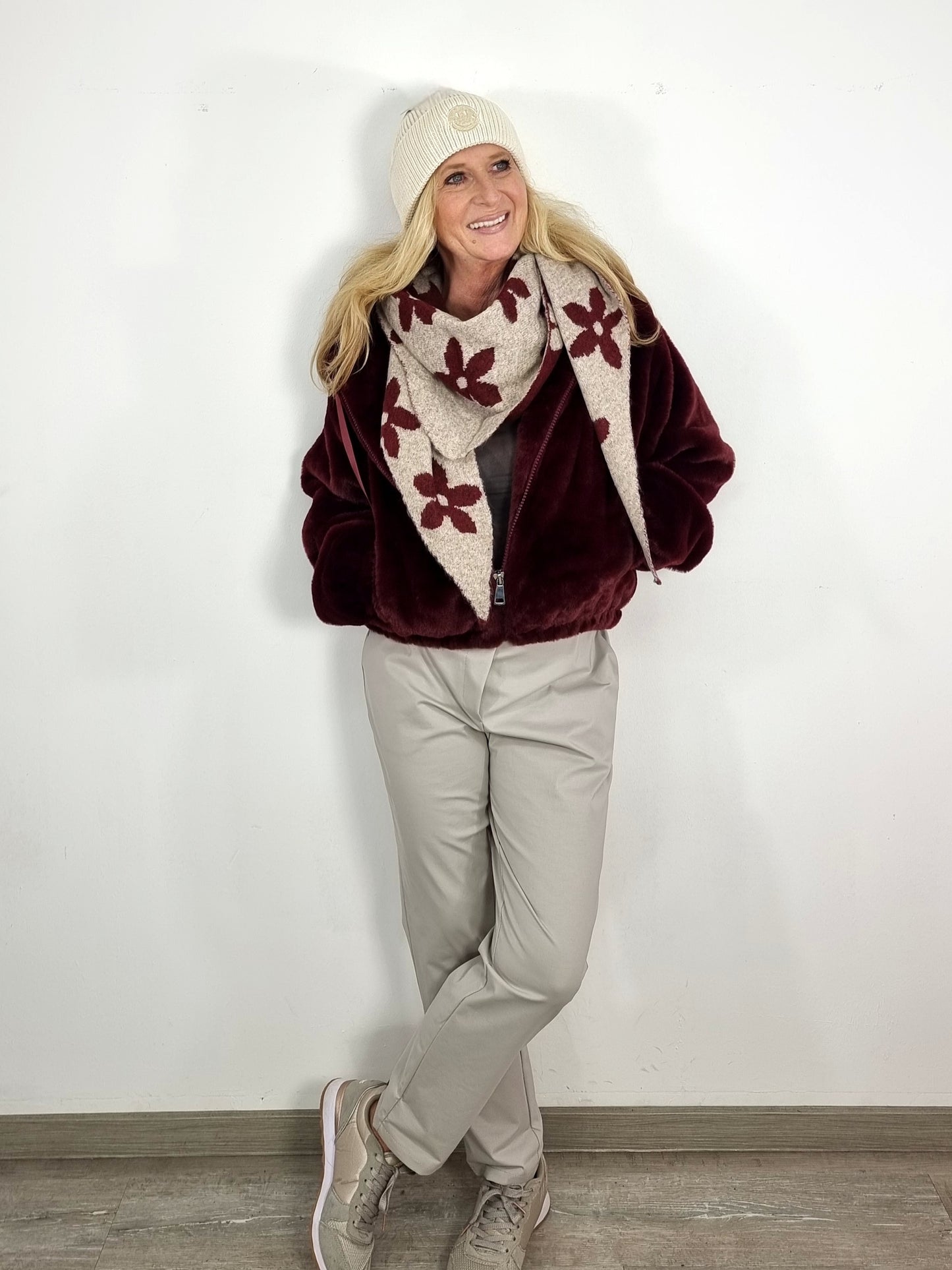 💕 Dreieckstuch mit Blumen, beidseitig tragbar