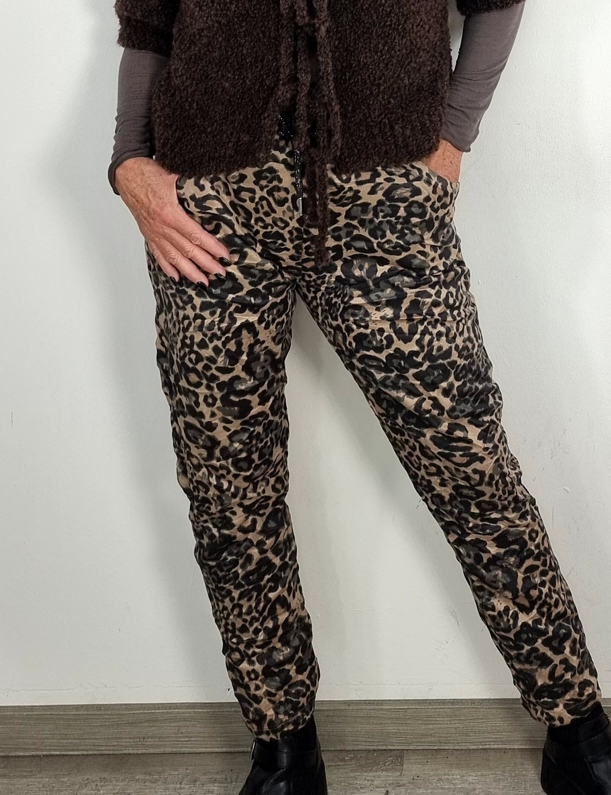 💥 Leo-Look mit Stil, Jogpants