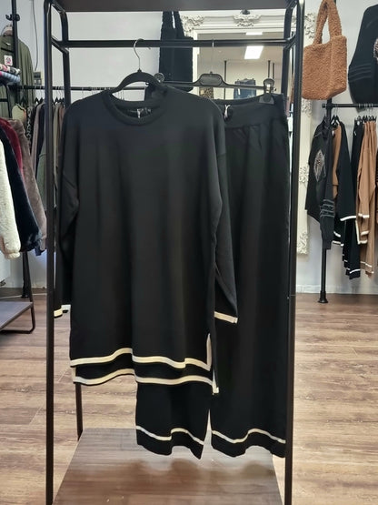 Zweiteiliger Freizeitanzug mit Kontrastkante " EINZEL ERHÄLTLICH