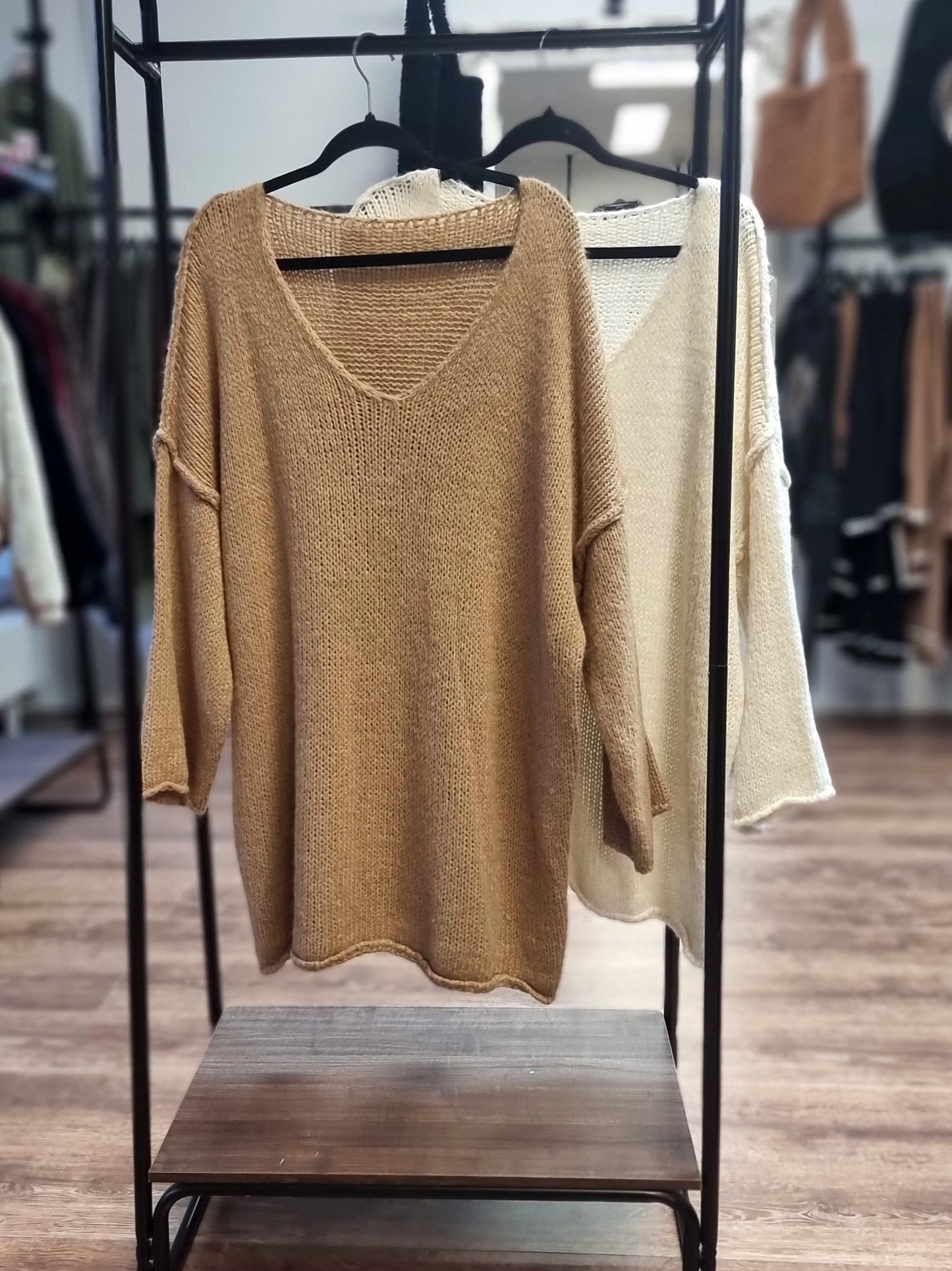 Oversize Strickpullover mit V-Ausschnitt 🤍