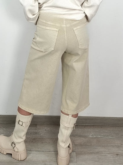 Weite Culotte in Creme – stylisch, bequem & vielseitig kombinierbar