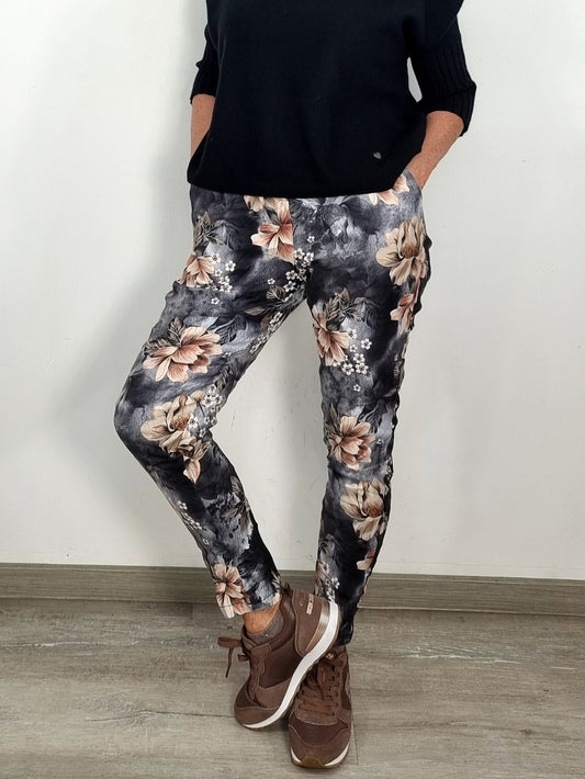 Hose in Wildleder-Optik mit Print