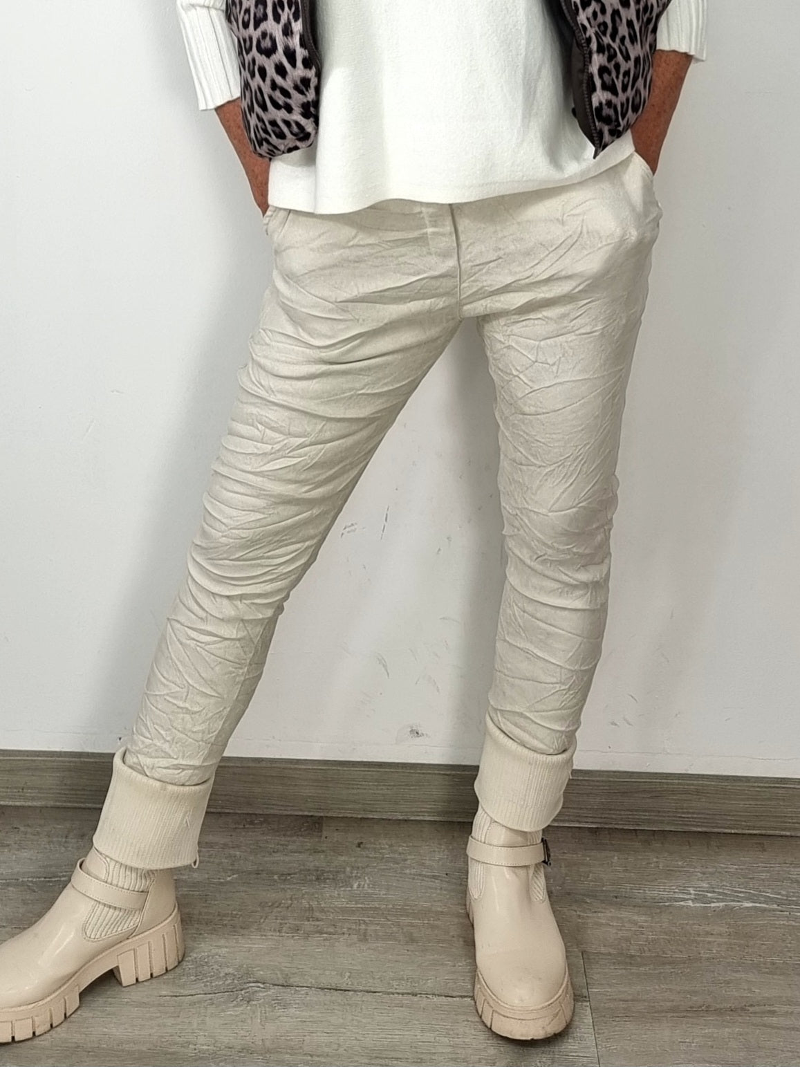 Hose in Wildleder-Optik