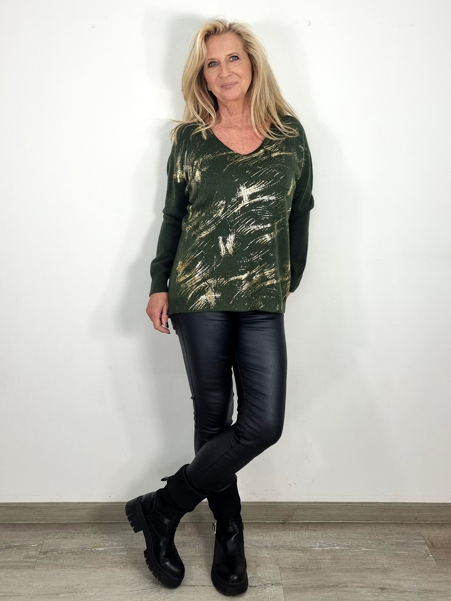 ✨ Strickpullover „Gold Brush“ – Stylisch, warm & einzigartig!