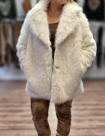 Kuscheliger Faux-Fur Mantel