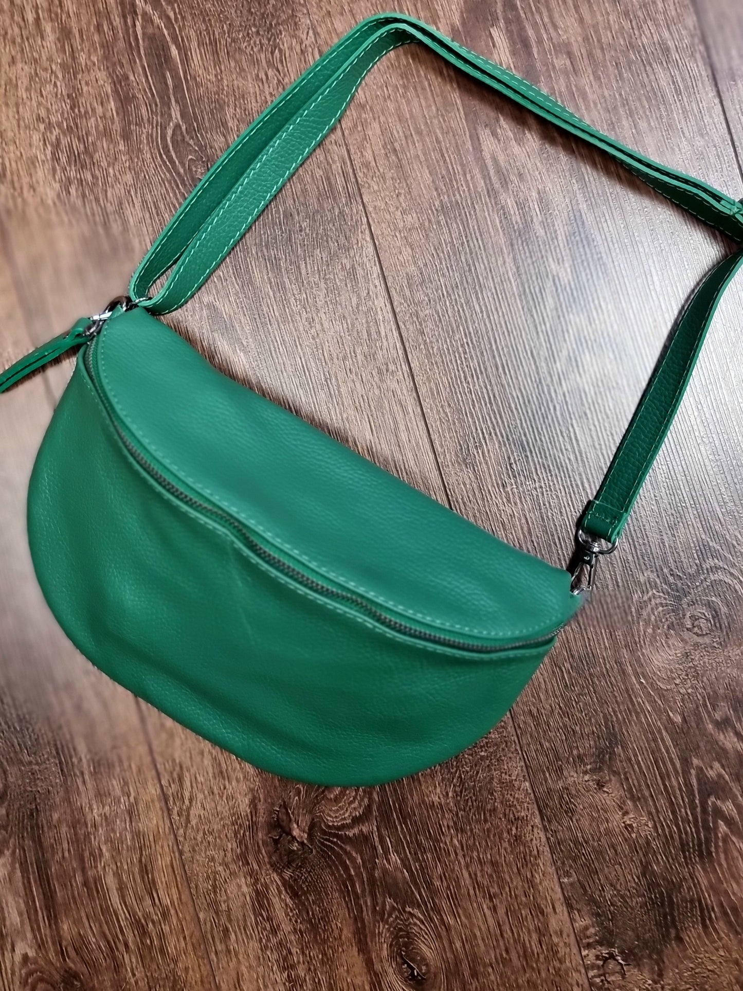 Leder-Bauchtasche in vielen Farben