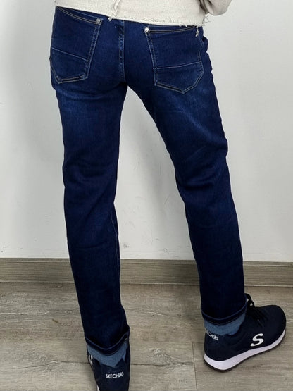 Trendige Jeans mit Reisverschluss bis 48 – lässig & stylisch zugleich