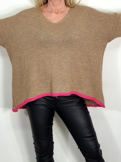 Oversize-Pullover mit Kontrastsaum