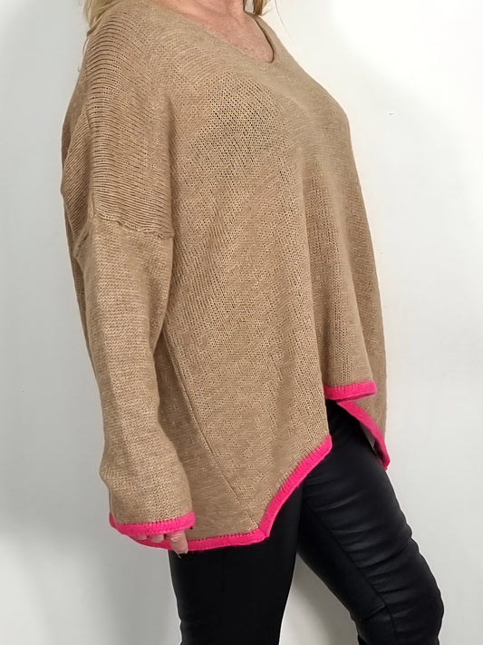 Oversize-Pullover mit Kontrastsaum