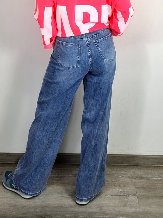 Jeans – lässig, bequem & absolut im Trend