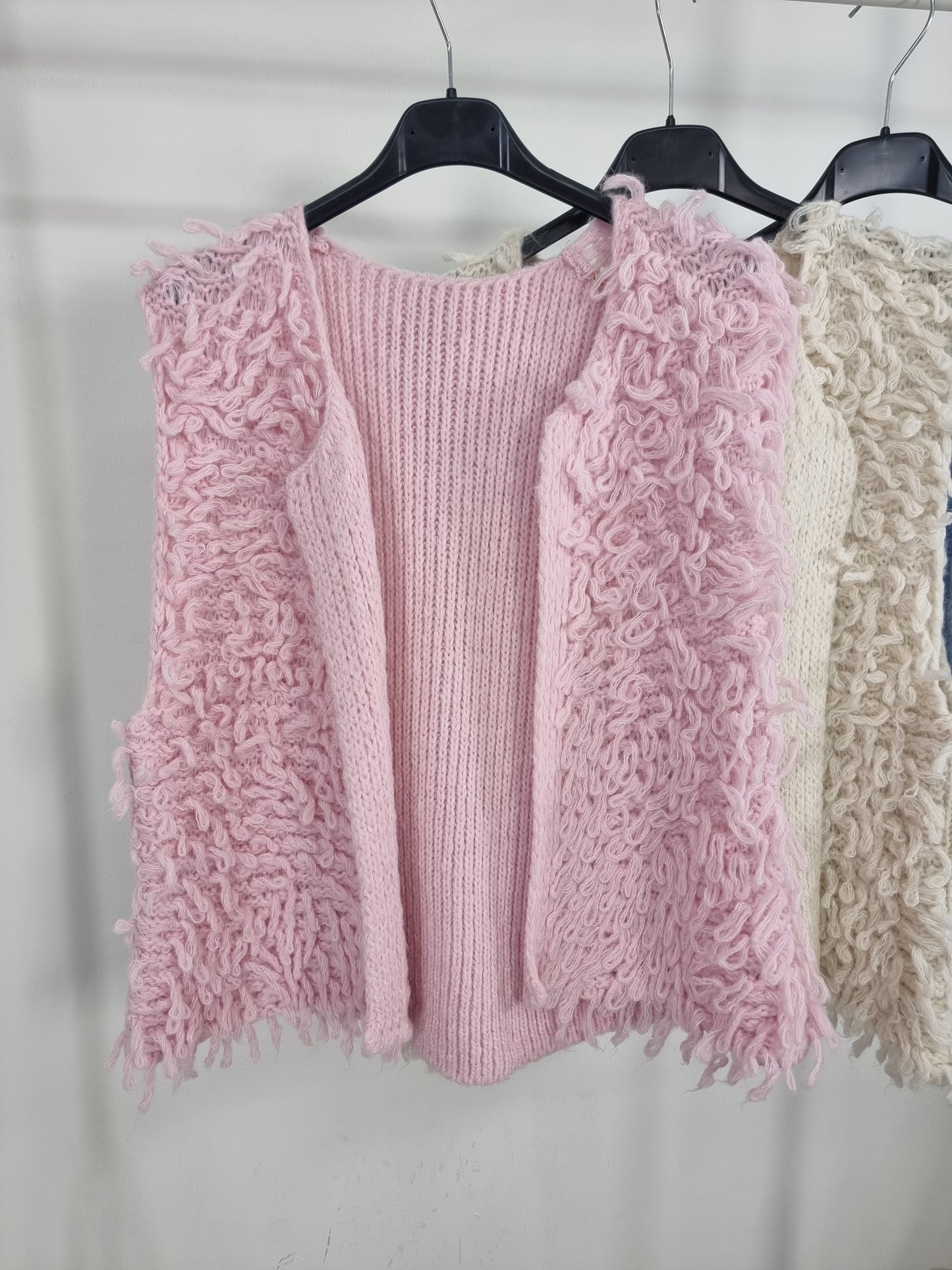 Modische Strickweste mit Fransen Beige , Hellblau, Rosa