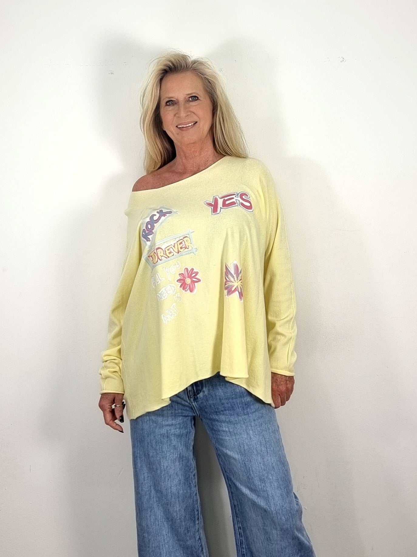 Lässiger Oversize-Pulli mit Statement-Print in 4 Farben