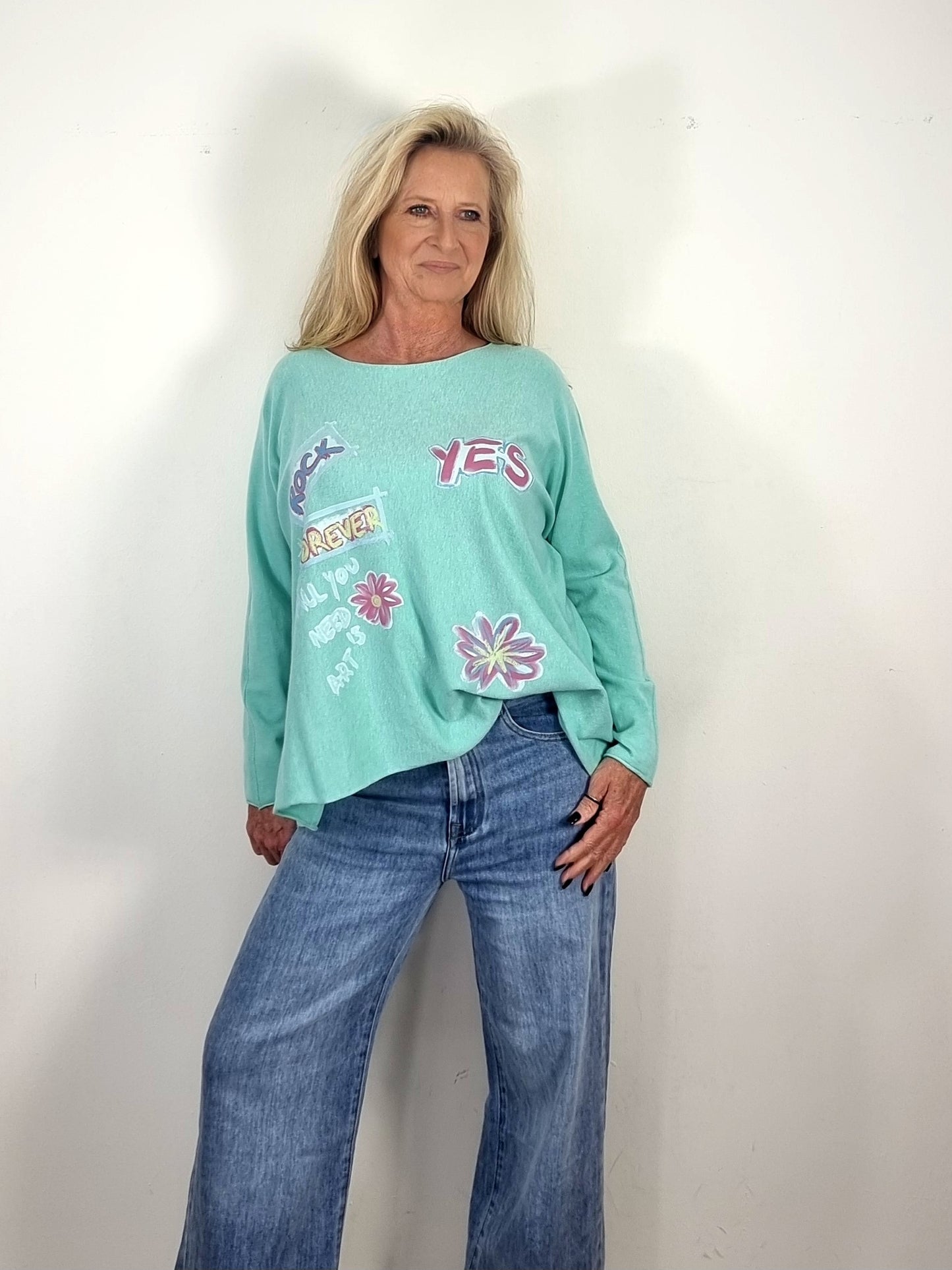 Lässiger Oversize-Pulli mit Statement-Print in 4 Farben