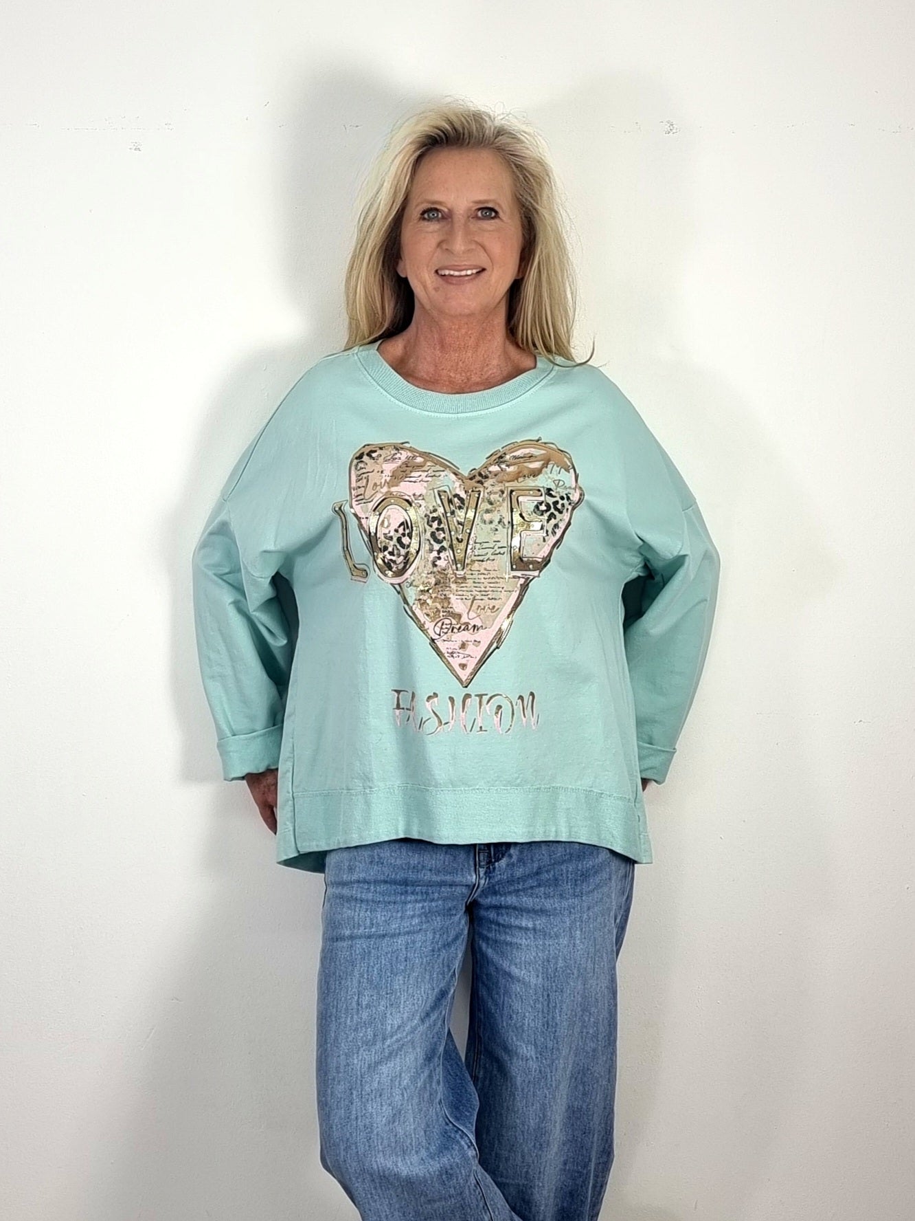 LOVE Fashion Sweatshirt