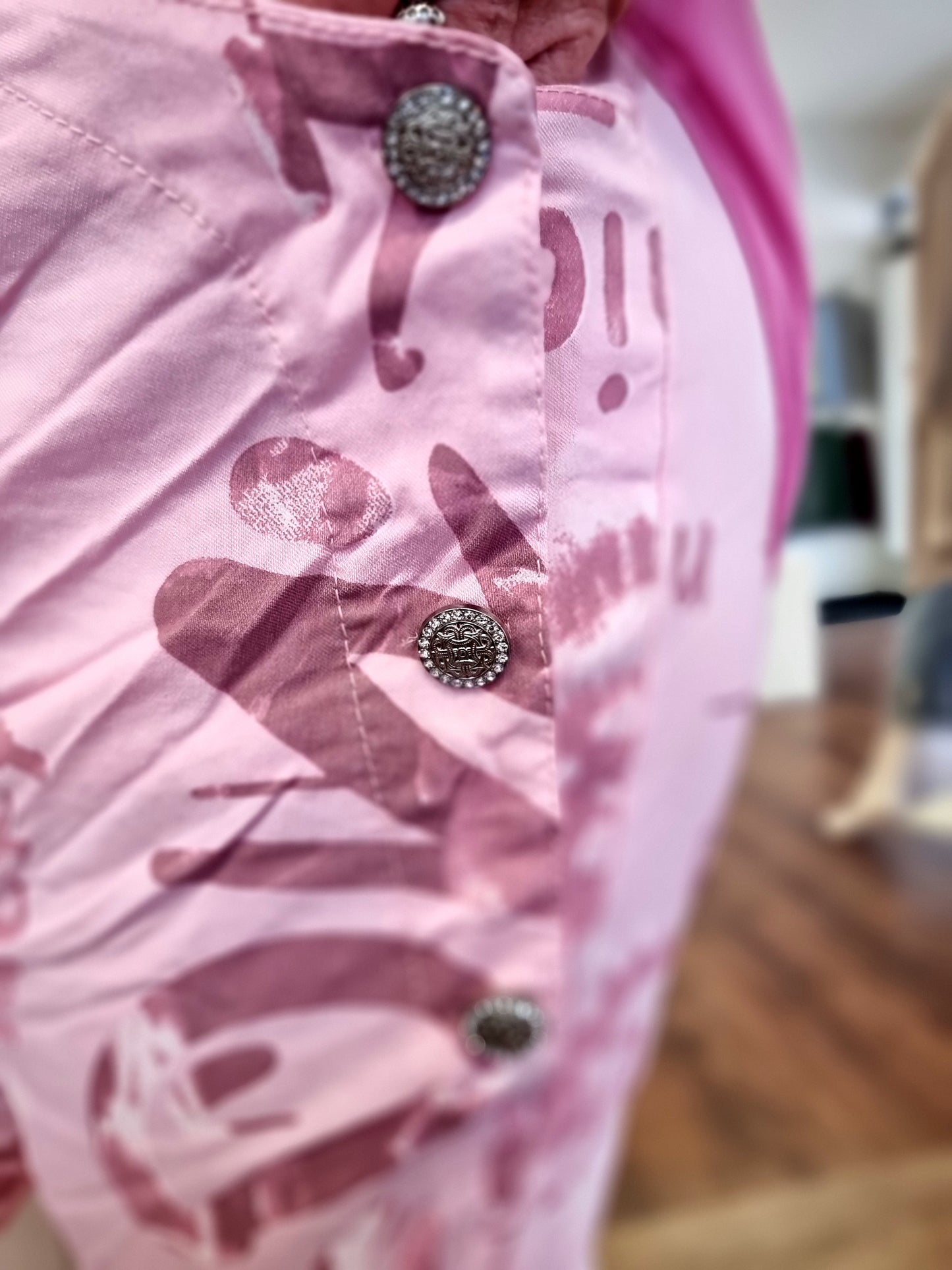 Jogpant mit Glitzerknöpfen 4 Farben