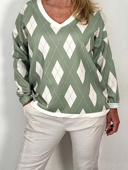 Leichter Pullover mit modernem Rautenmuster – frisch, feminin & vielseitig