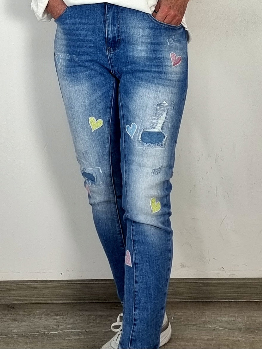 ✨ Trendige Jeans mit Herz-Details – lässig, feminin & absolut einzigartig! ✨