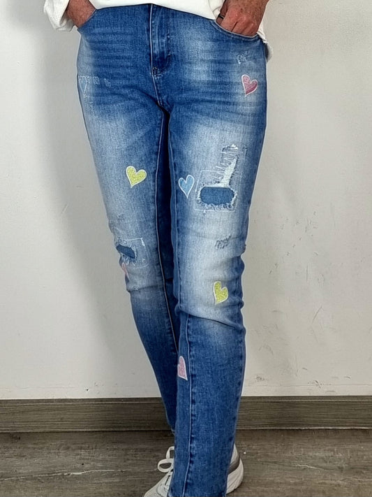 ✨ Trendige Jeans mit Herz-Details – lässig, feminin & absolut einzigartig! ✨