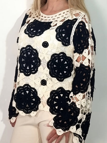 Elegantes Spitzen-Oberteil in Schwarz & Creme