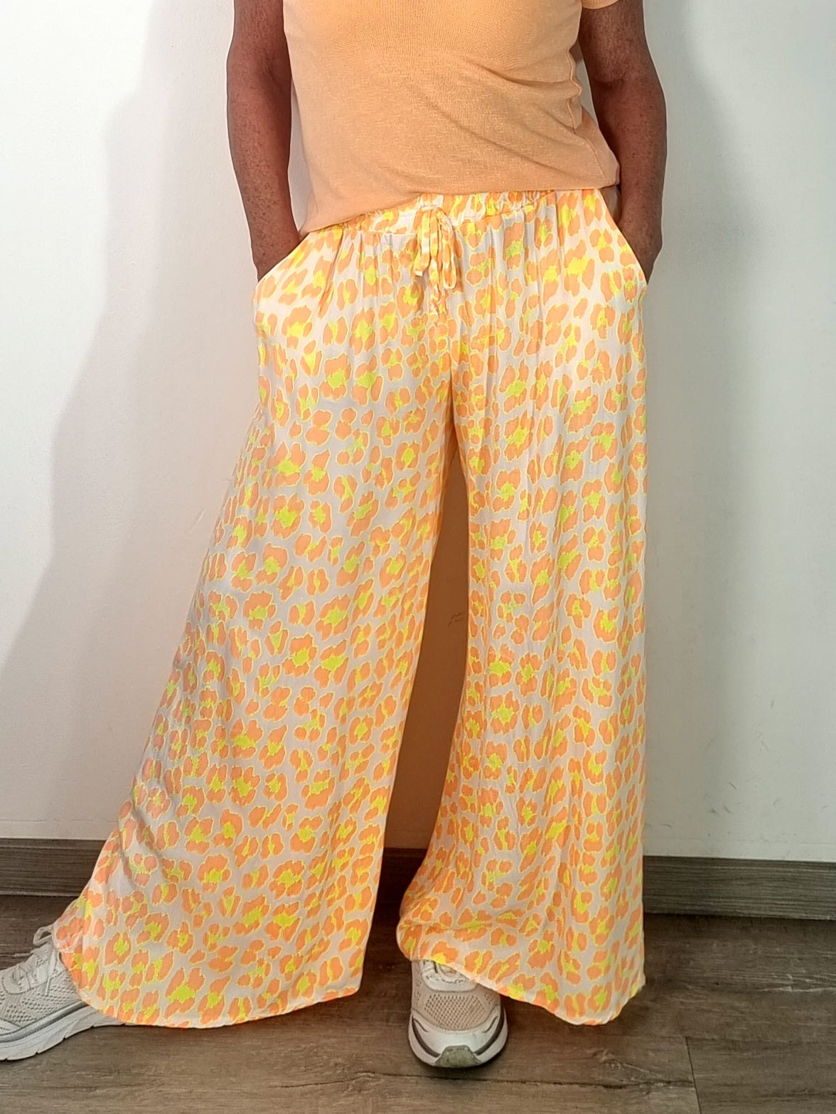 Leo Love Hose – Neon Orange / Gelb