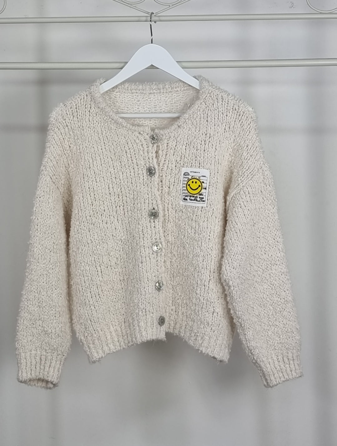 Teddy- Cardigan mit Smiley-Patch