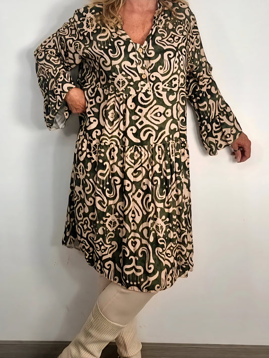 Kleid mit grafischem Muster – Olive & Creme