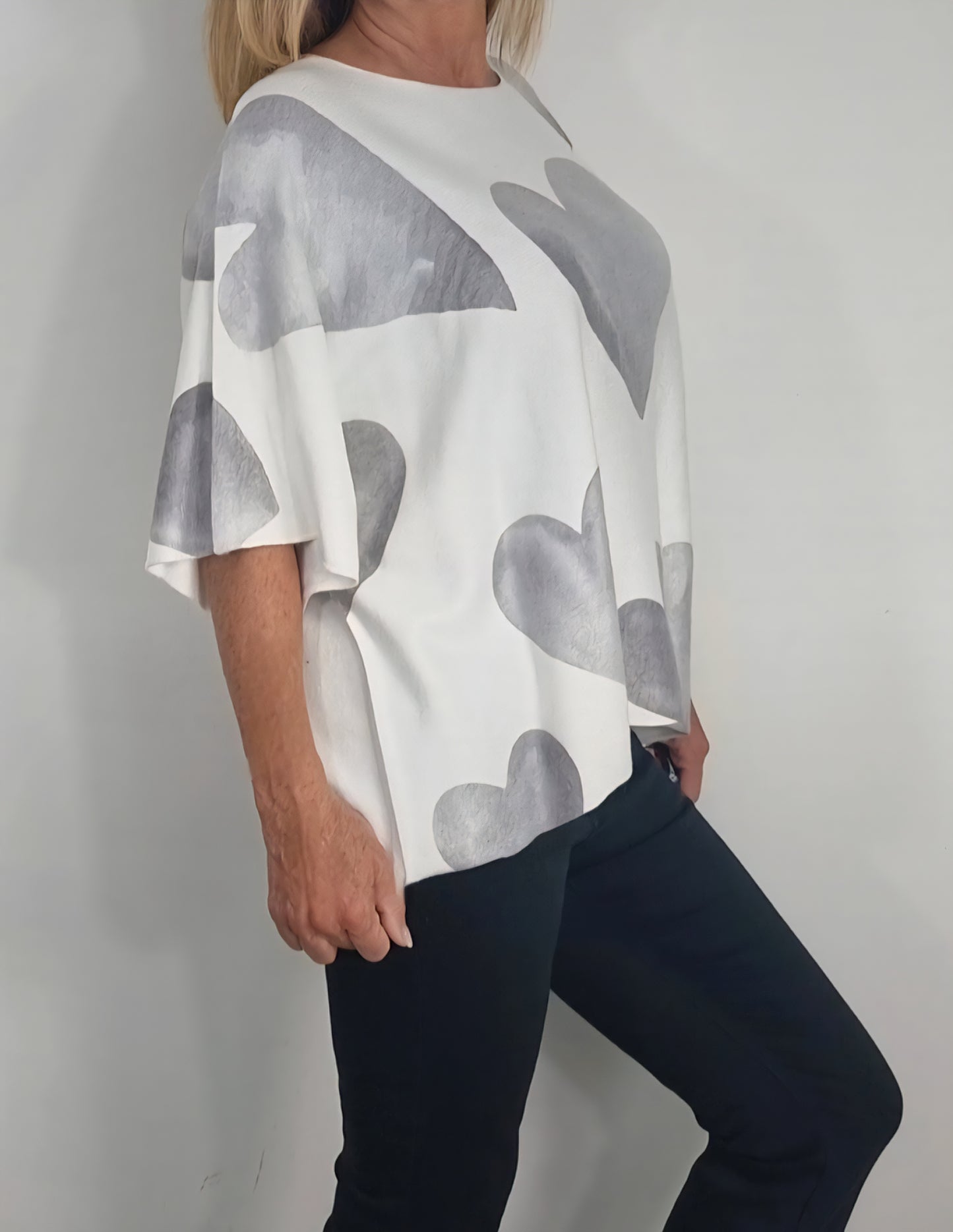 ❤️ Kuscheliges 3/4-Arm-Shirt Oversize- Schnitt mit Herzprint ❤️